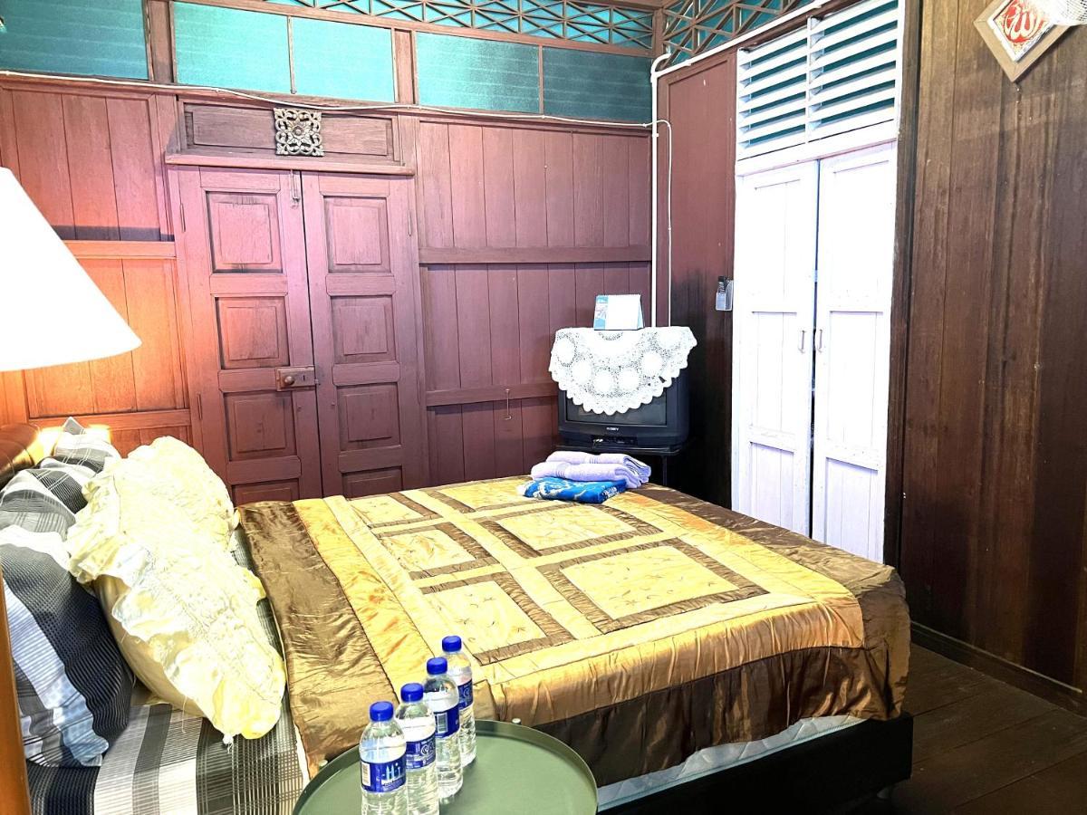 Oyo Home 90495 Homestay Kampung Kota Aur Sungai Petani Esterno foto